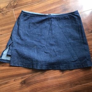 😍Dark Blue Jean Skort😍
